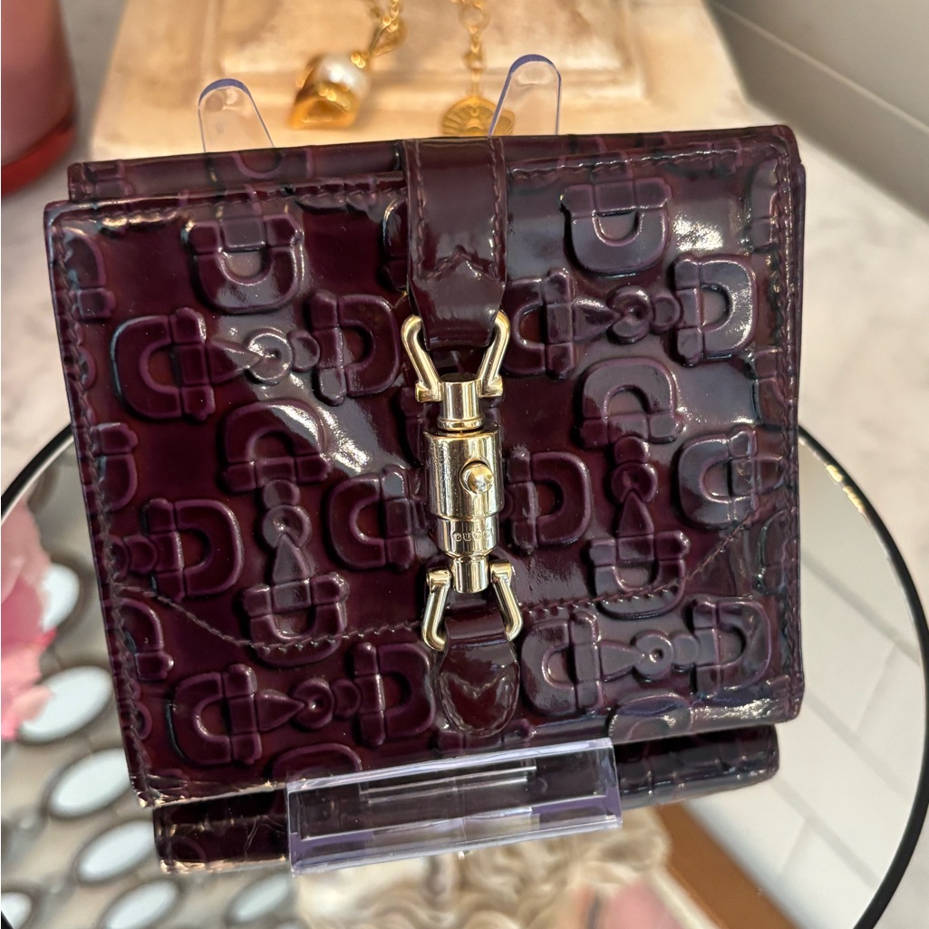 Embossed Gucci Guccissima Patent Leather Wallet In Deep Plum With Gold Hardware